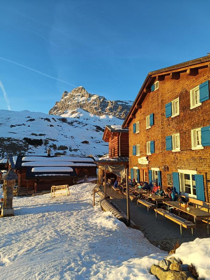 Berghaus Sulzfluh Hotel Sankt Antönien Exterior foto