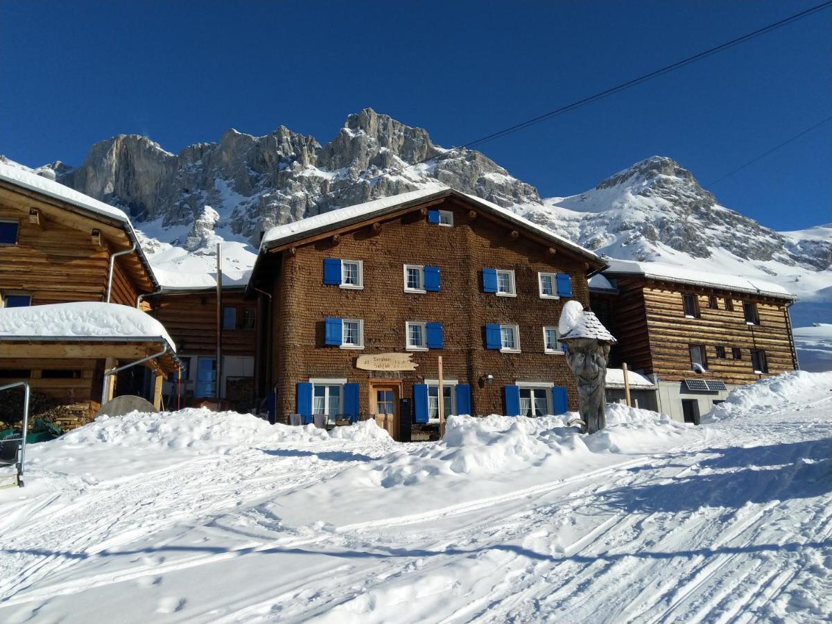 Berghaus Sulzfluh Hotel Sankt Antönien Exterior foto